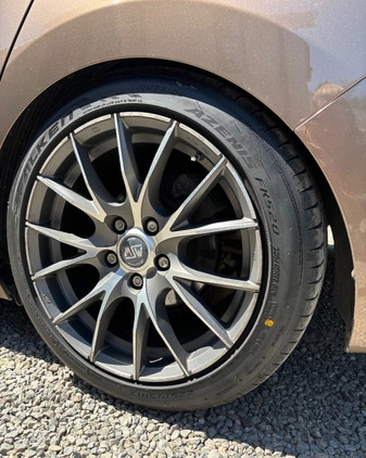 Hyundai I30 cena 27200 przebieg: 242000, rok produkcji 2013 z Strzyżów małe 497
